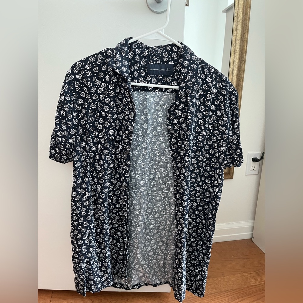 Men’s Abercrombie & Fitch Short Sleeve Button-Up